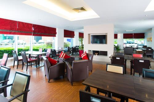 Holiday Inn Express Leeds - City Centre by IHG