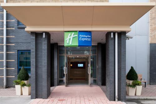 Holiday Inn Express Leeds - City Centre by IHG