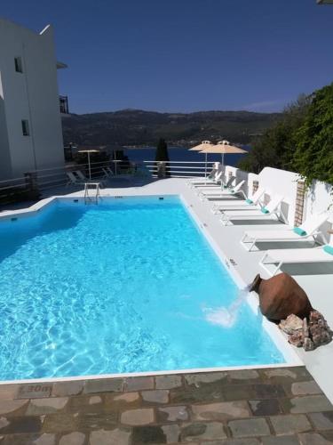  Scorpios Hotel & Suites, Samos bei Kámpos