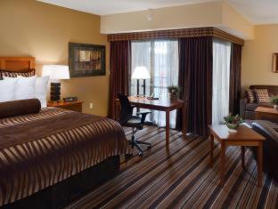 Best Western Plus Bloomington Hotel