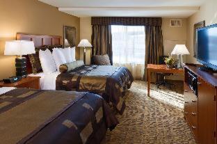 Best Western Plus Bloomington Hotel