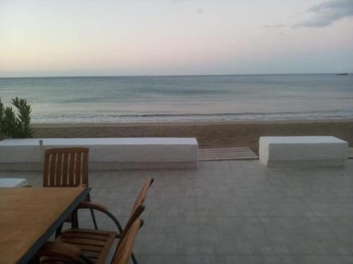  Yialos Studios-Apartments in Makry Gialos