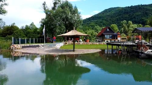 Kuća za odmor Stakić - Zvorničko jezero