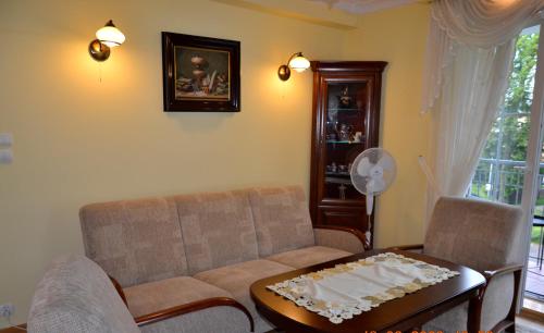 Apartament Hallera