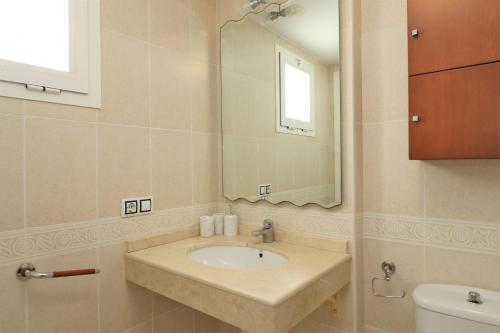Villa Marina 11-19 - image 9