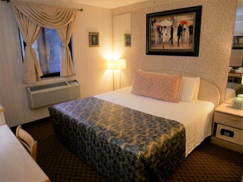 フラッシング セントラル ホテル