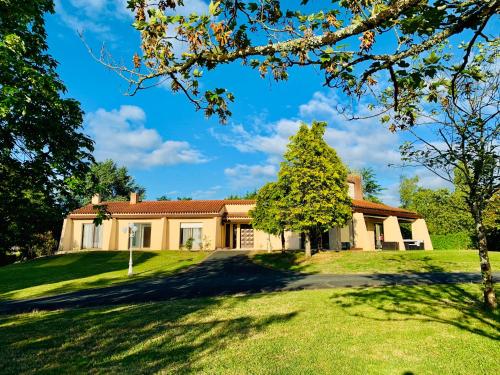 Villa du Bois Verts - Chambre d'hôtes - Les Herbiers