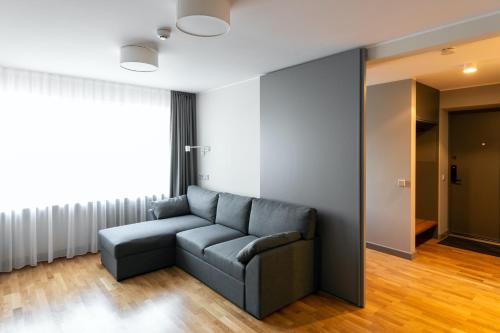 Brand New, Family-friendly with a great location - Moon Apartment