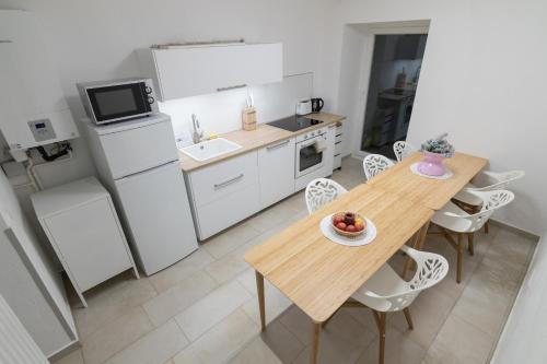 Yeshello Belvedere Apartment, Vienna (photo 10)
