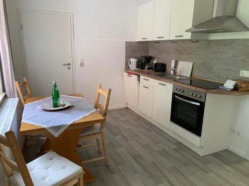 virtuve, Ferienhaus Fegebank in Nienhagen in Grethem