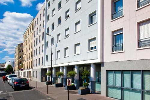 Séjours & Affaires Paris Vincennes - Hôtel - Vincennes