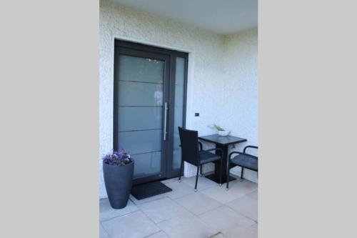 Erkély/terasz, Moderne Ferienwohnung mit privatem Eingang - ROSA in Kalletal