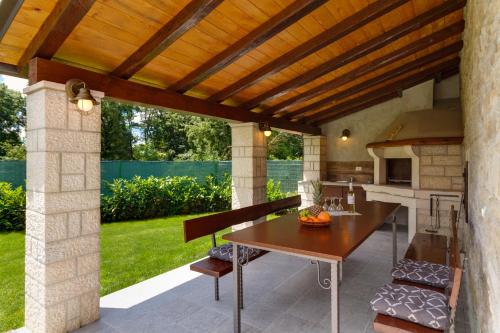 Villa Zoro with a lovely garden and a private POOL in the middle of Istria