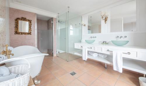 258888326 Casa Anamaria Hotel