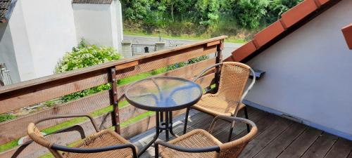 Balkons/terase, Podkroví v Jihočeském Statku (Podkrovi v Jihoceskem Statku) in Slabčice