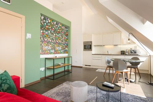 Deluxe Studio - Penthouse image 6