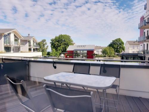 Apartment with Terrace