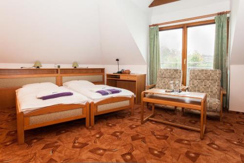 Depandance Hotel u Crlíků - image 10