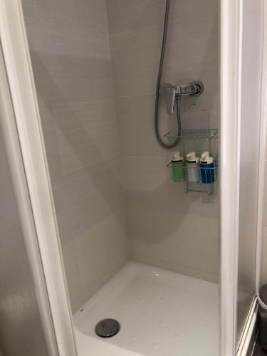 1 Casual Apartments - image 2