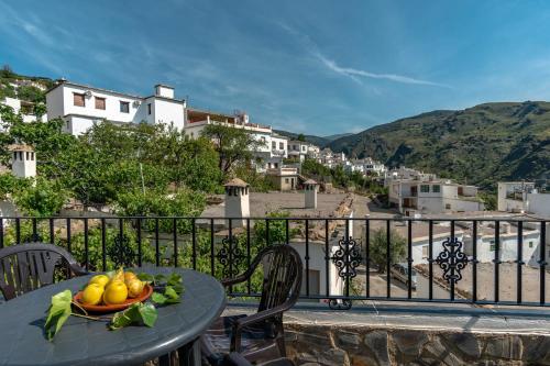 Alojamientos Rurales Los Macabes in Alpujarra De La Sierra