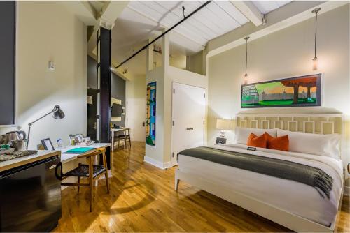 Henry Norman Hotel in Brooklyn, USA