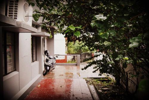 Facilities, monkey mind hostel in Madgaon