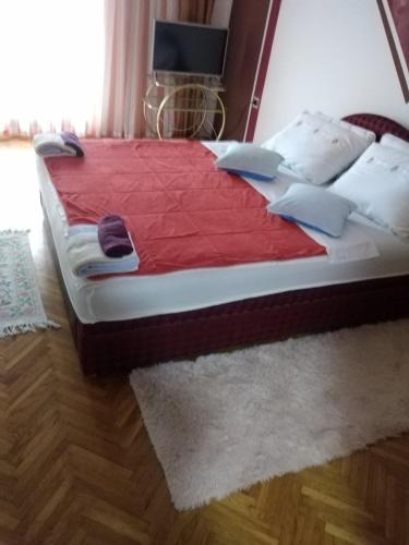 VILA PEKEČ - image 12