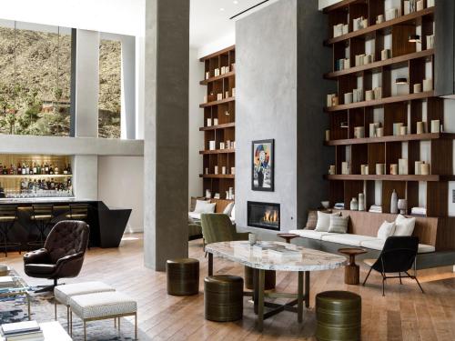 Kimpton Rowan Palm Springs Hotel, an IHG Hotel in Palm Springs, USA