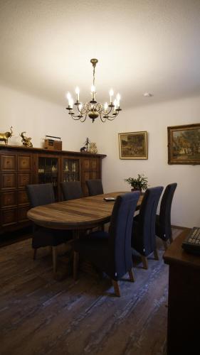 Heckes Ferienwohnung 2.0km von Schöneiche bei Berlin entfernt