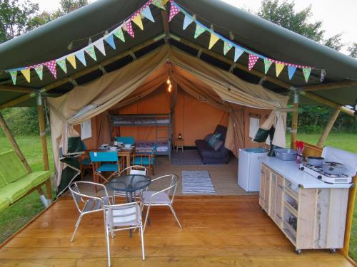 Safari at La Petite Lande - Camping - Thiviers