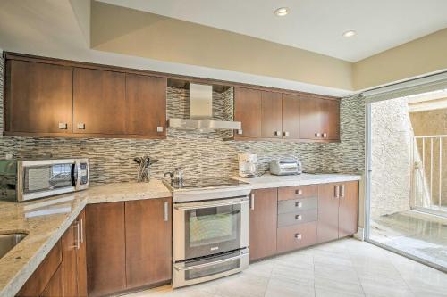 Ironwood Country Club Villa with Pool Access! - main image