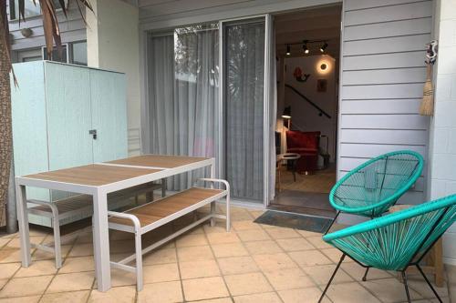 Sorrento Back Beach Apartment at Oceanic Apt 7 in ซอร์เรนโต
