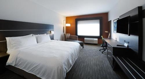 Holiday Inn Express & Suites - Wentzville St Louis West, an IHG Hotel