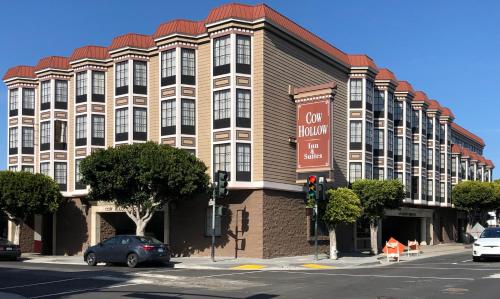 Entrance, Cow Hollow Inn and Suites near Golden Gate Bridge