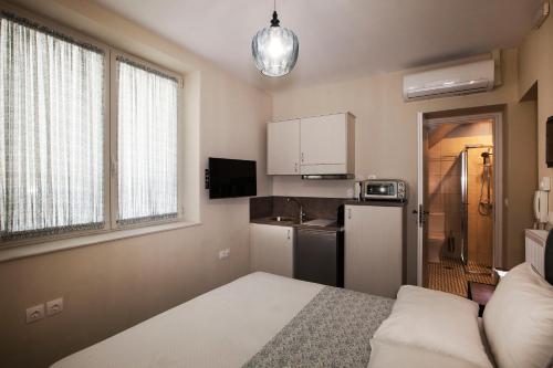 Bentzi...Boutique Apartment 1, Classic Double with kitchenette, 2 Guests