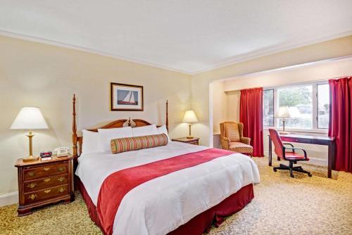 Ramada by Wyndham Seekonk Providence Area