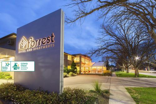 Forrest Hotel & Apartments - Accommodation - Canberra