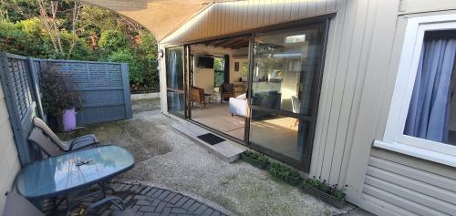 2 bedrooms, 4 beds