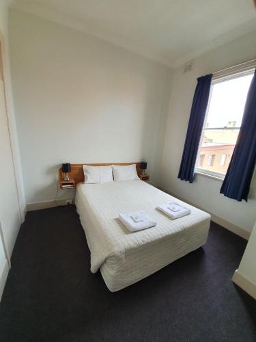 Empire Hotel in Goulburn