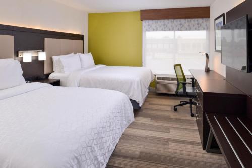 Holiday Inn Express & Suites - Shreveport - Downtown, an IHG Hotel