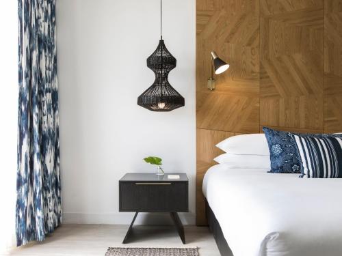 259016172 Kimpton Angler’s Hotel South Beach by IHG