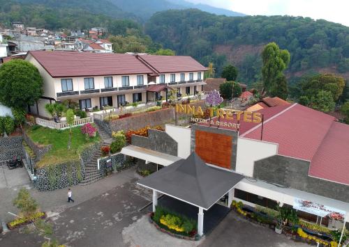 Exterior view, Inna Tretes Hotel in Trawas
