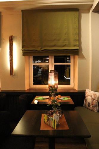 Restauracja, Hotel Restaurant zum Schlossberg in Wadern