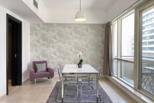 Spacious Al Majara Flat by GuestReady - image 8
