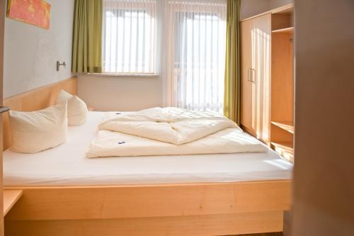 Hotel Garni Ragaz – Damüls, NE