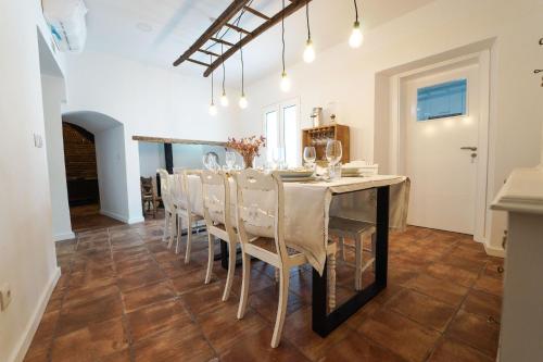 Maria`s Guesthouse - image 7