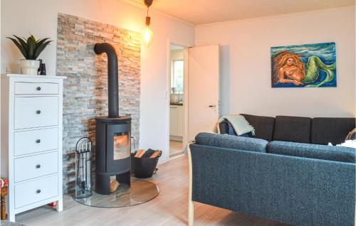 3 Bedroom Lovely Home In Stromstad in Stromstad