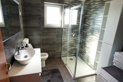 Superior Apartment image 10
