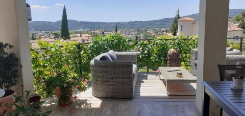 Chambre privée dans Villa avec PdJ chambre d'hôte Bois de la Cabre d'Or