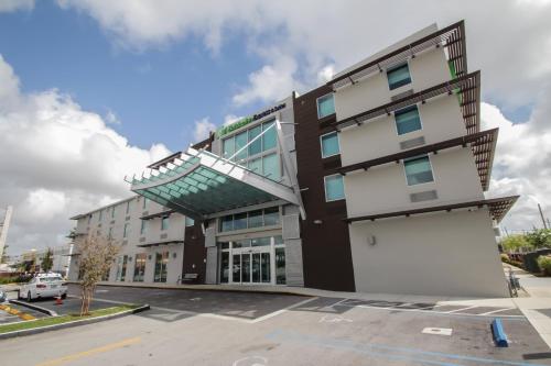 Holiday Inn Express & Suites Miami Airport East, An Ihg Hotel